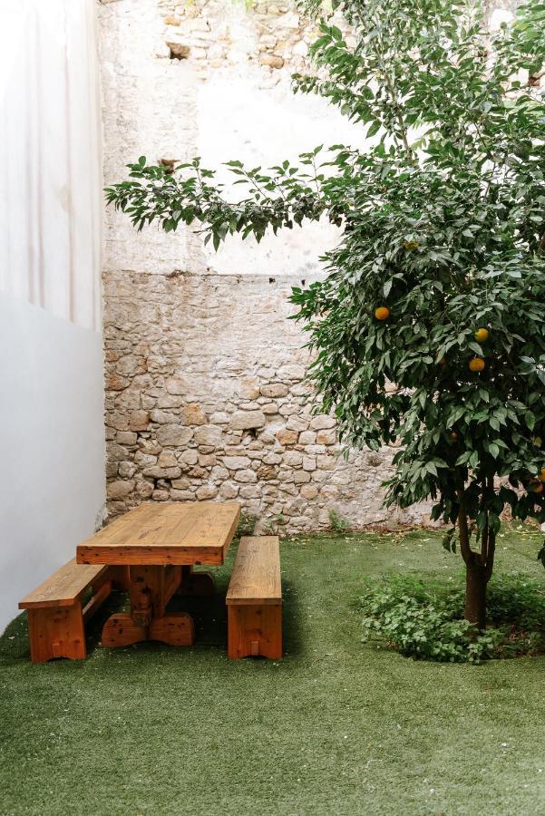 Minos By Agora Luxury Apartments In The Heart Of Heraklion ภายนอก รูปภาพ